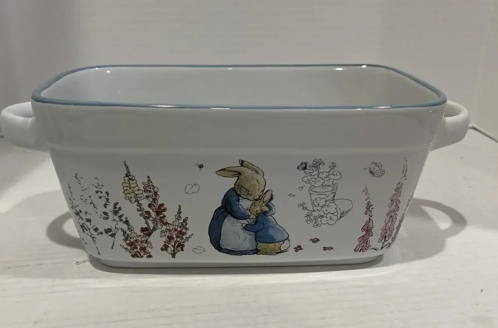 Beatrix Potter Peter Rabbit Easter Cake Loaf Pan Baking Dish Bunny New